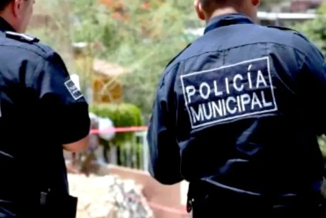 Auxilian a persona severamente golpeada; se negó a declarar