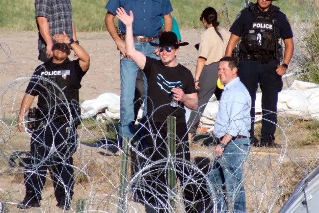 Visita Elon Musk frontera en Texas y se proclama promigrante