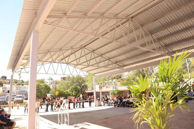 Inauguran tejabán en primaria Cuauhtémoc y celebran aniversario