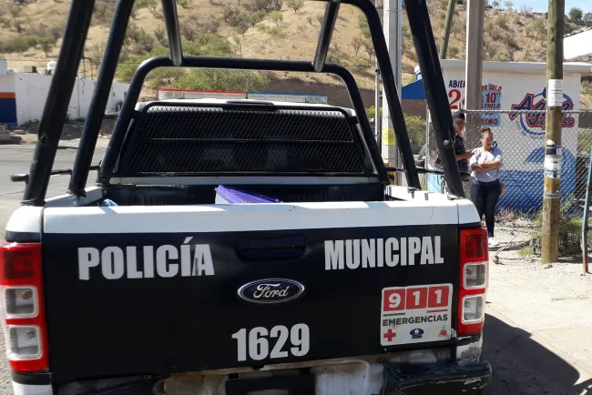 Entran a vivienda roban dinero y diferentes artículos