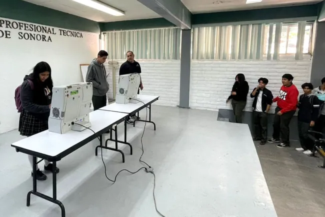 Realiza IEE elección de sociedad de alumnos en Conalep Nogales