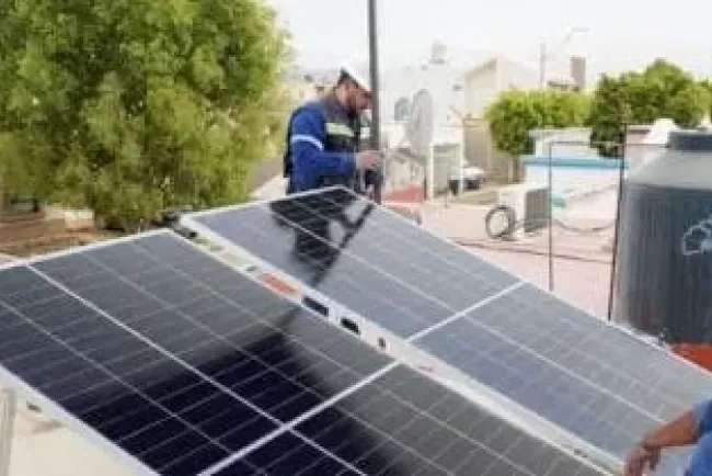Participarán cumplidos en kit de paneles solares