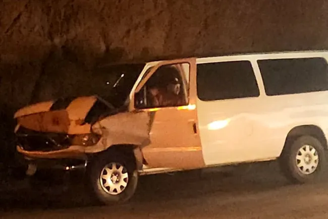 Choca contra vaca; resulta con lesiones de gravedad