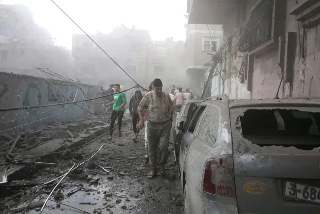 "Gaza se está convirtiendo en un agujero infernal y está al borde del colapso": agencia de la ONU