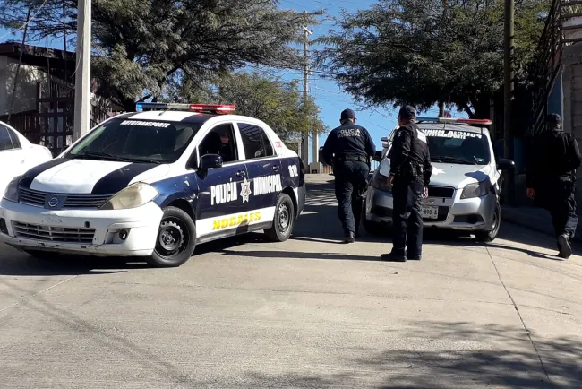 Recuperan elementos de Seguridad Pública vehículo robado