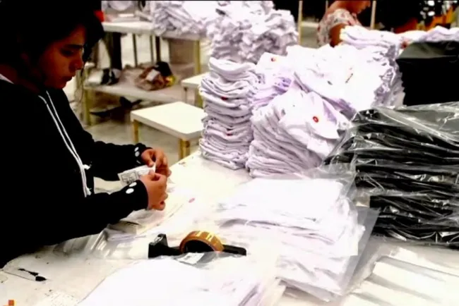 Iniciará entrega de uniformes escolares la próxima semana en Hermosillo y Cajeme