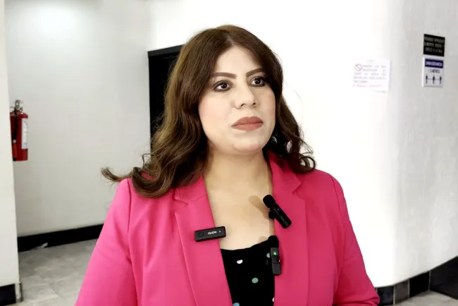 Inician conferencias sobre la lucha contra el cáncer de mama