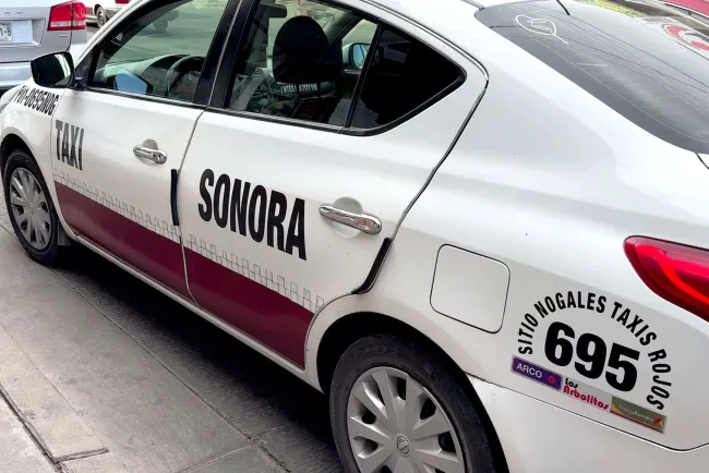 Recomiendan llamar a sitios para taxis seguros