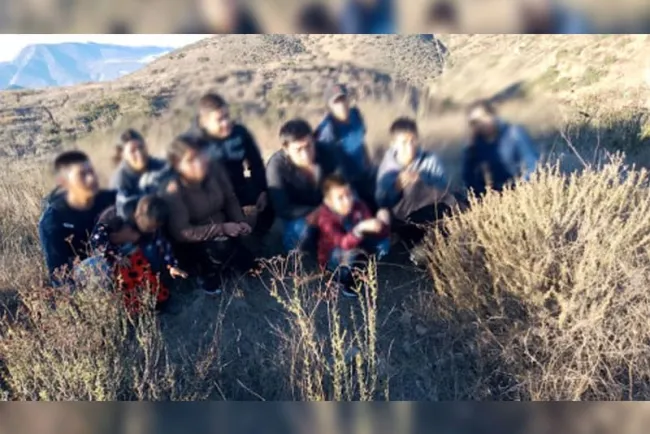 Son mexicanos atacados a balazos en territorio de EU