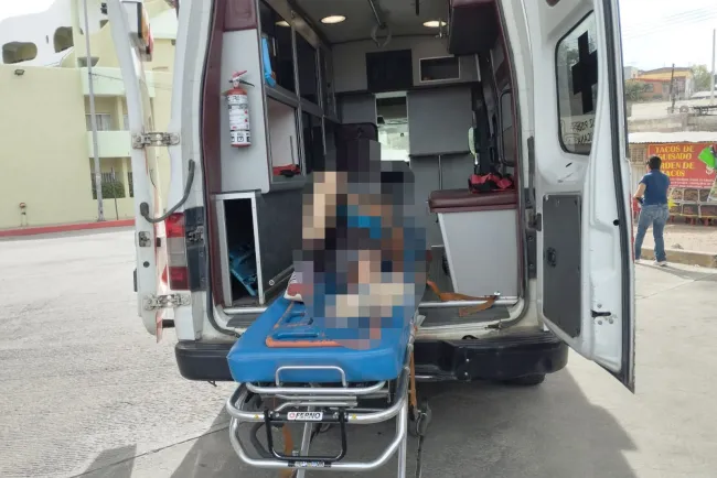 Hieren y roban pertenencias a persona en puente Caribean