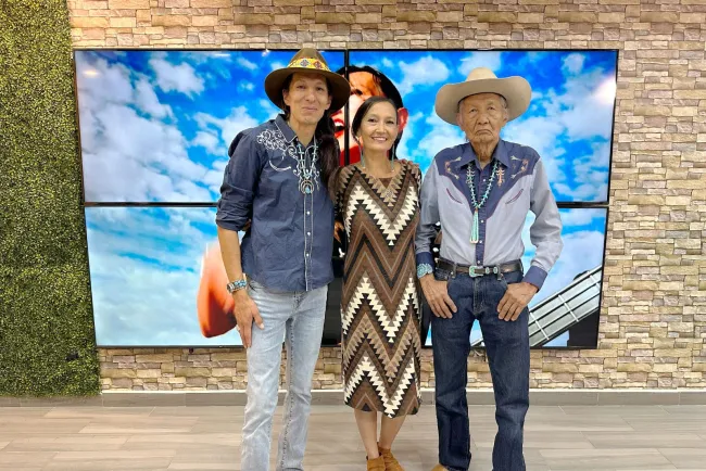 Rompe grupo Sihanin estereotipos; comparten su cultura