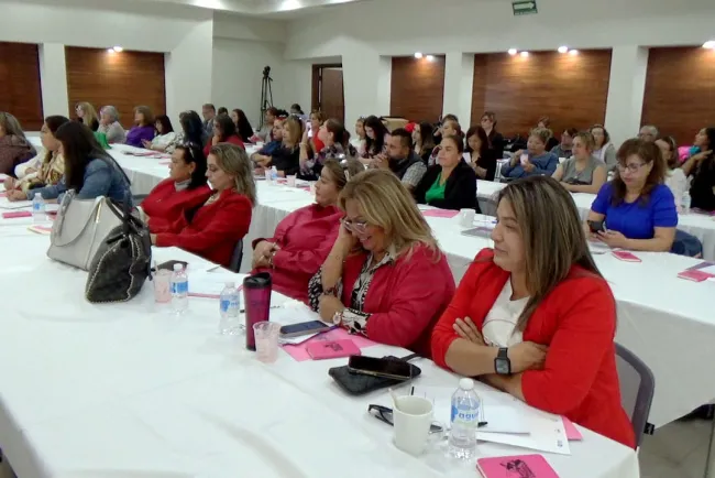 Capitalizan seminario Mujeres Líderes para Gobernar en Nogales