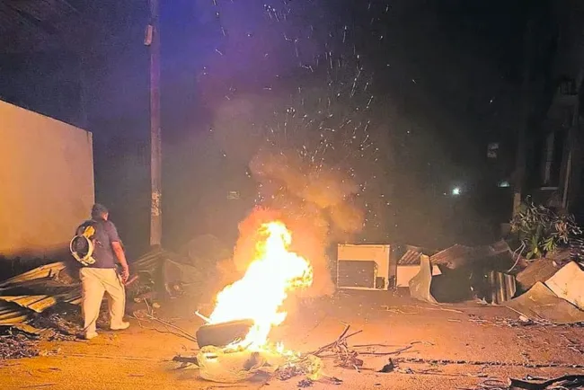 Blindan acapulqueños contra saqueos sus colonias