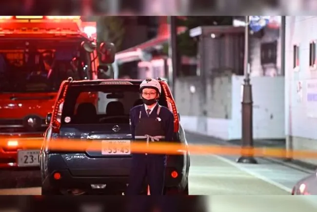 Detienen a hombre armado que se atrincheró en oficina postal de Japón