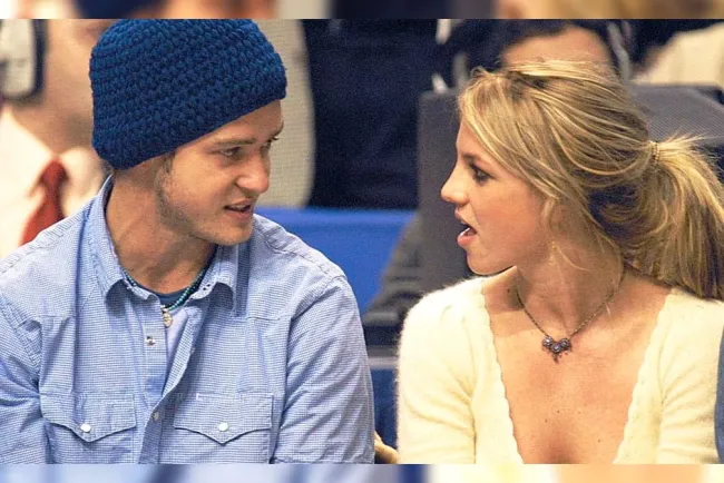 Tras polémica Justin Timberlake se refugia en las playas de México