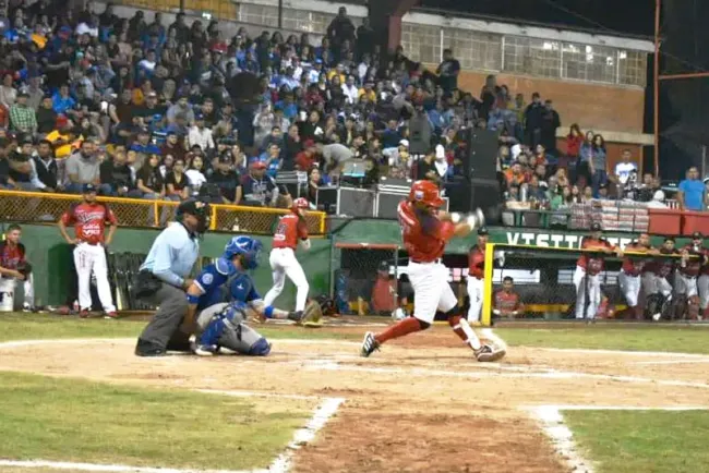 Invitan a tradicional juego de beisbol, será en beneficio de niños nogalenses