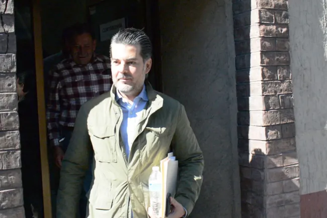 Acude Jesús Pujol a Contraloría a comparecer