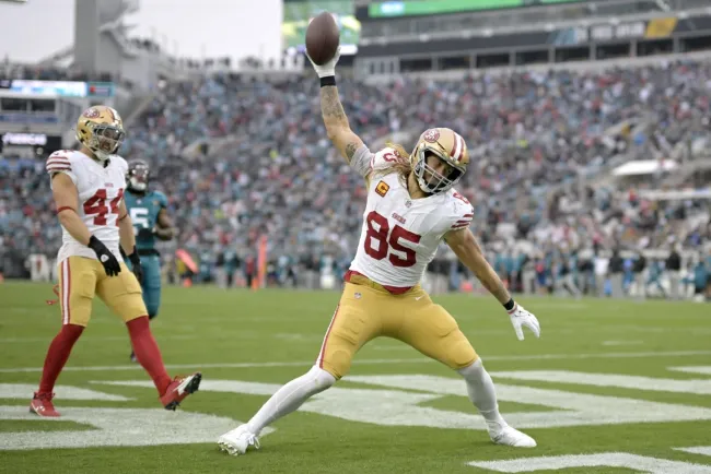 Vuelven los Niners a senda ganadora