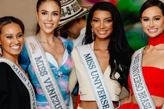 Miss Universo relaja las reglas