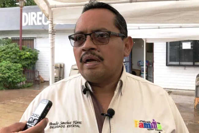 Sobre entrega de uniformes, AEPAF está a la expectativa