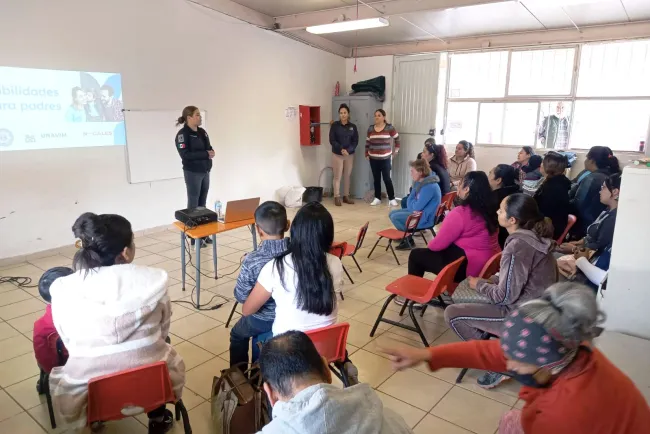 Interviene la Unavim en sector Colosio por violencia familiar