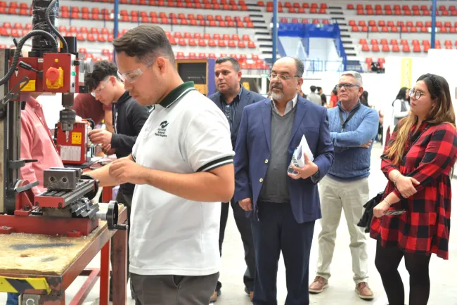 Resalta subsecretario de Educación oferta educativa en Decídete 2023