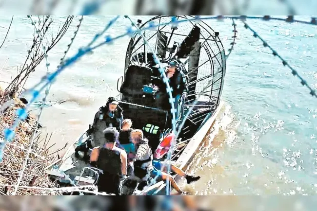 Desafía Texas a Biden y tipifica cruce ilegal como “delito estatal”