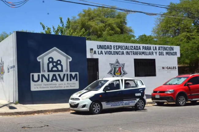 Denuncia mujer que su hermano amenazó de muerte a su madre