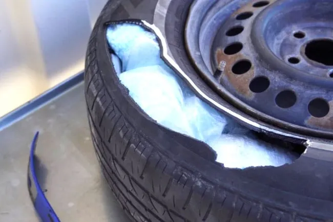 Localizan narcóticos en neumático de refacción en garita de Nogales, Arizona