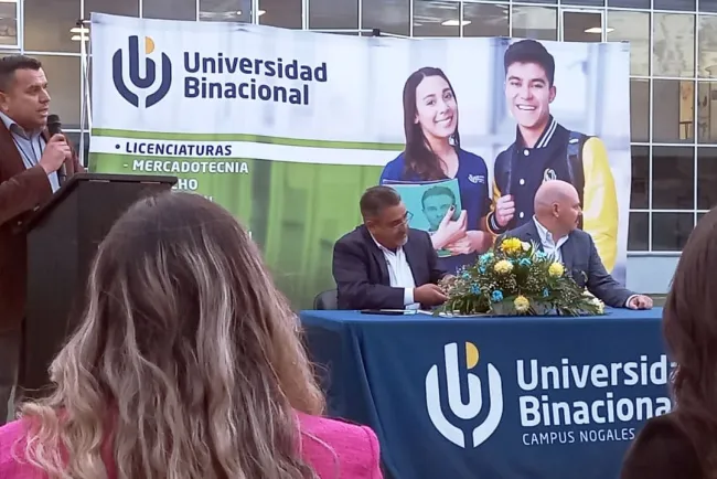 Gradúa primer generación de odontólogos de Universidad Binacional