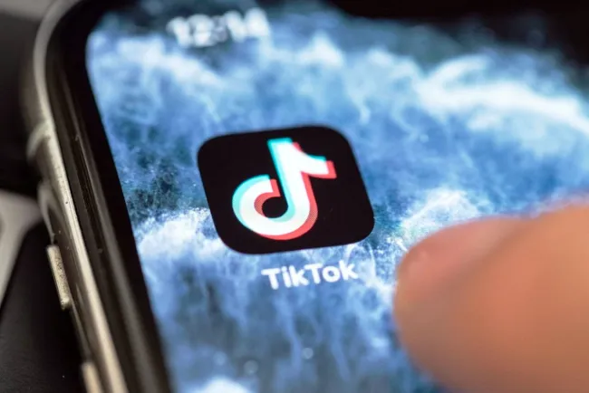 Advierten por reto de TikTok entre jóvenes, desaparecen por dos días