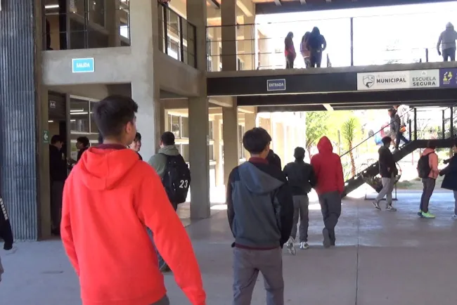 Prefieren la Prepa Municipal como primera opción