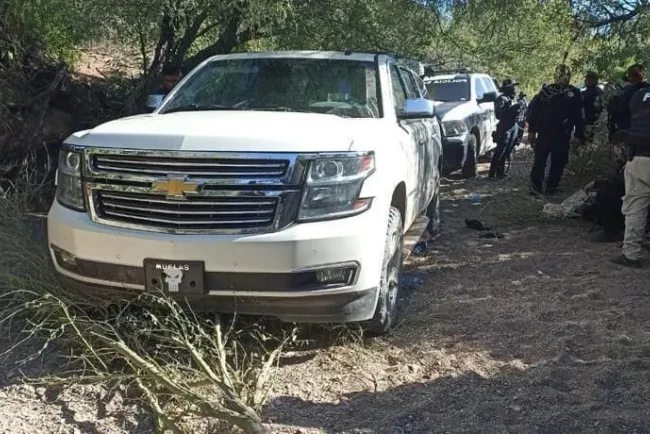 Incautan vehículo blindado y ametralladoras de grueso calibre
