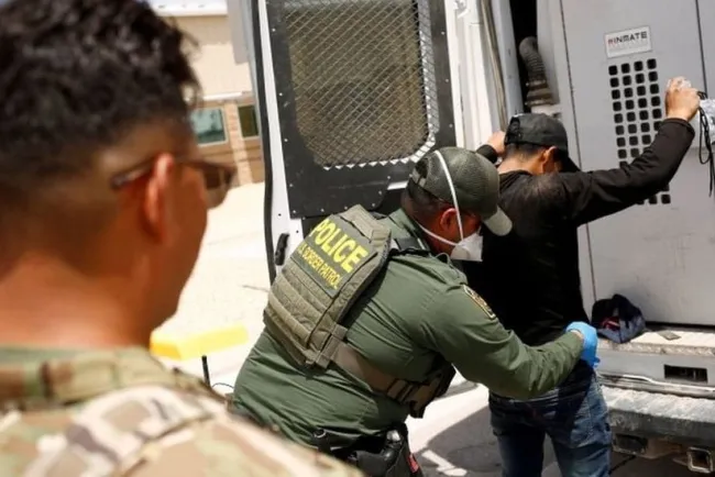 Registra frontera Mex-USA récord en procesamiento de detenciones