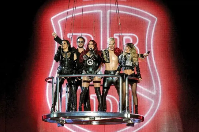 RBD pega directo en la nostalgia