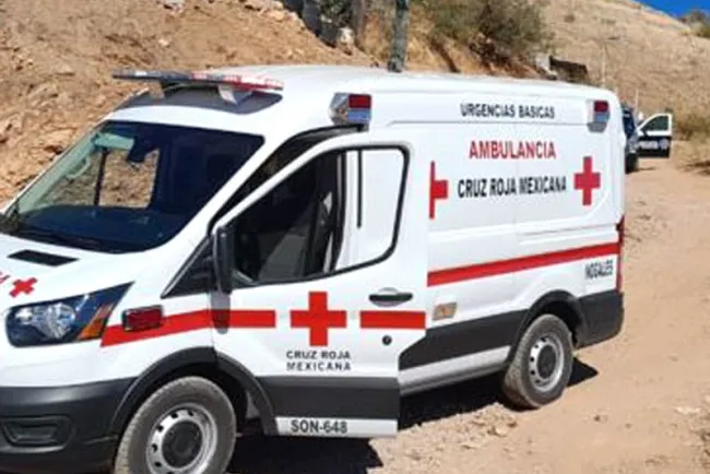 Taxista es golpeado por su compañero y abandonado en periférico Oriente