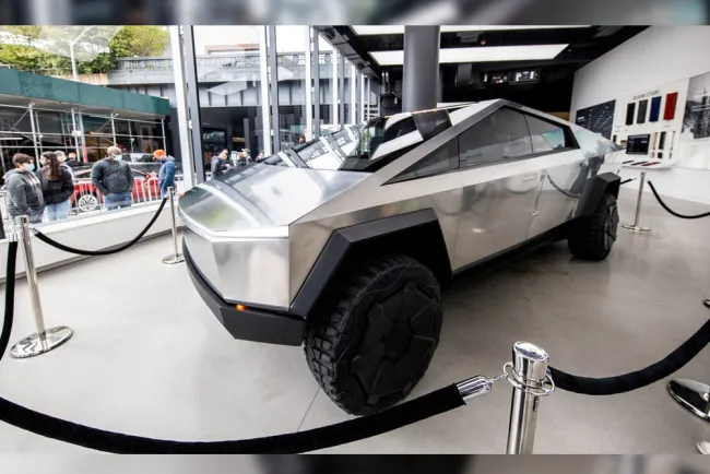 Anuncia Musk fabricación de la Cybertruck en fábrica de Monterrey, México