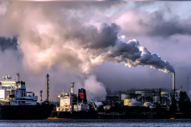 Acuerdan en la COP28 empezar a dejar atrás combustibles fósiles