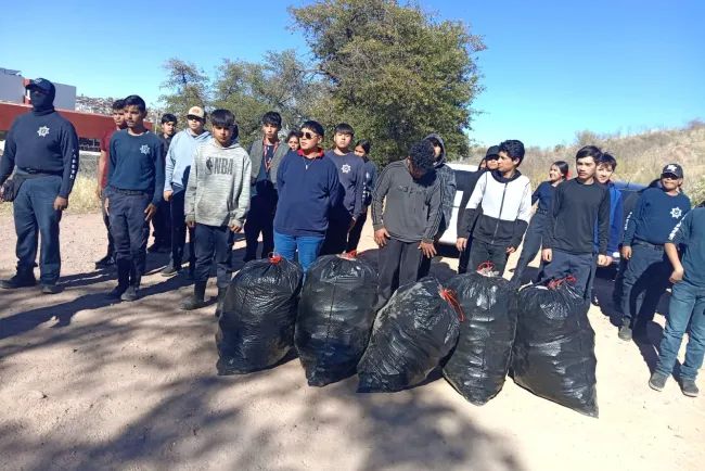 Participa Heptatlón en programa “20 Minutos de Servicio Comunitario”