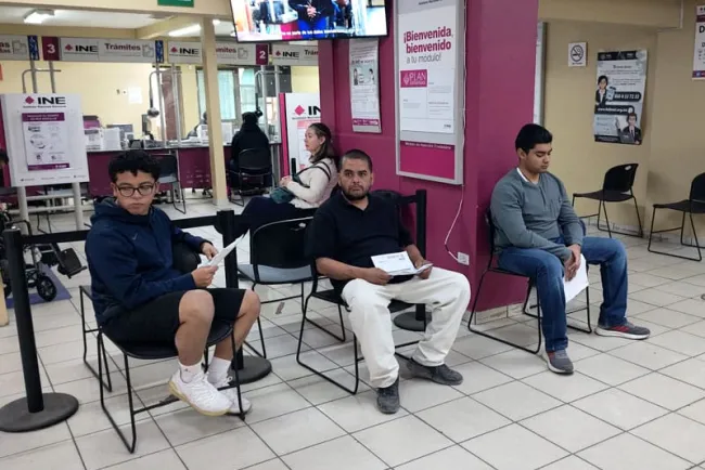 Convoca INE a actualizar credencial en Nogales