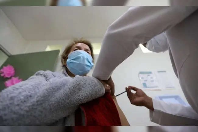 Afirma Salud que “Pirola” no representa alerta en incremento de casos