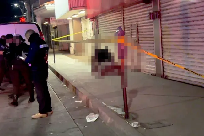 Fallece mujer en la banqueta; estaba en condición de calle