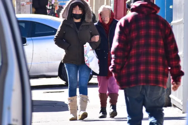 Llama Alcalde a protegerse de las bajas temperaturas