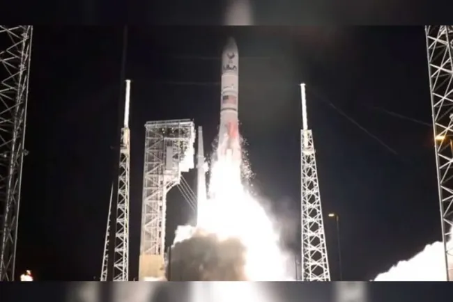 Activa UNAM sus microrobots en órbita; no llegará a la Luna