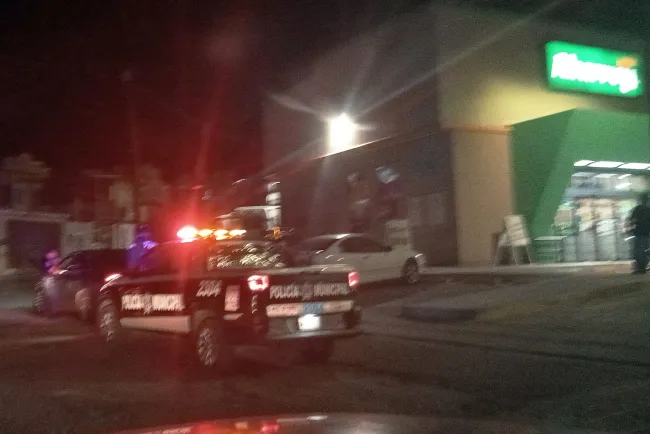 Golpea a su pareja por culpa de un mensaje