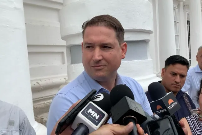 Investiga FGJE muerte de menor encontrada en carretera