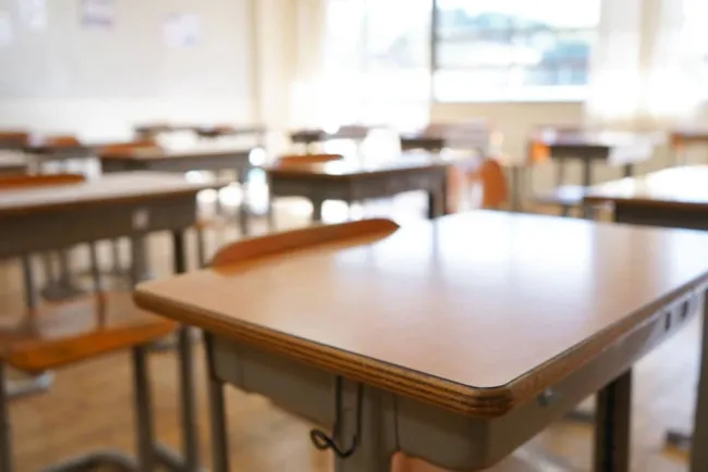 Reportan hasta 98% de ausentismo en escuelas por lluvias