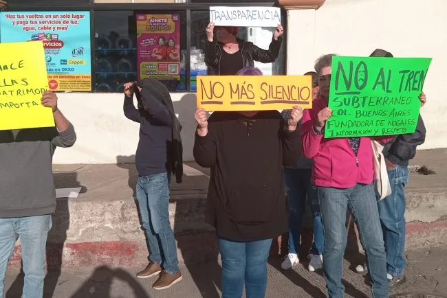 Exigen vecinos información de obras del ferrocarril