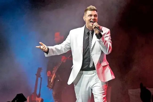 Nick Carter rompe corazones
