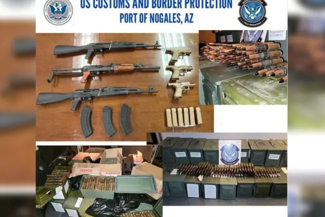 Incautan en frontera de EU cuantioso arsenal